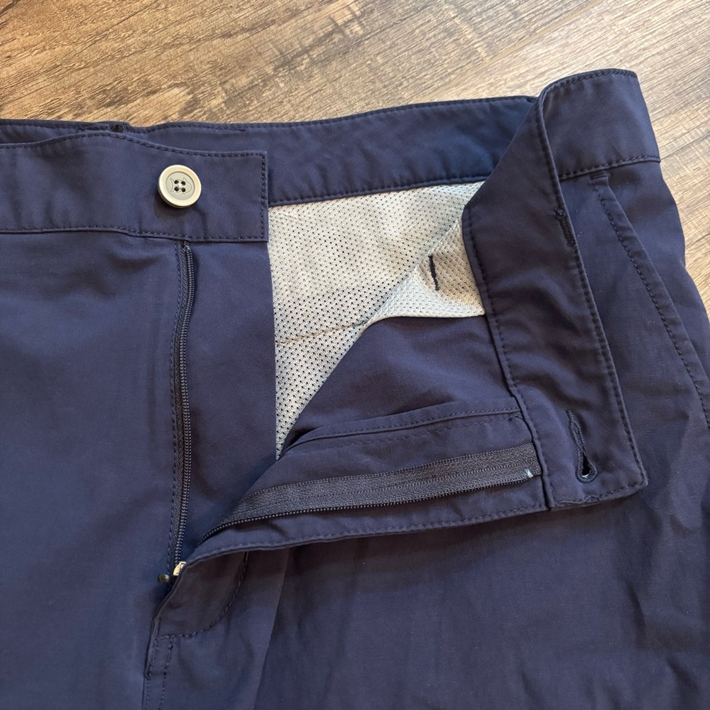 Southern Tide Navy Men's Flat Front Shorts Golf Resort Outdoor Size 36? - Picture 11 of 13